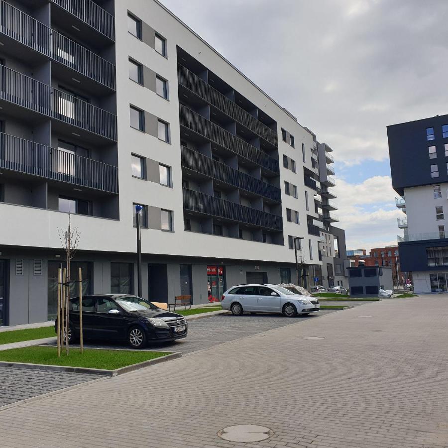 ウッチQ Apart Coral - Studio, Manufaktura, Parking Gratis, Tv Max, Fv, Gwarancja Zadowoleniaアパートメント エクステリア 写真